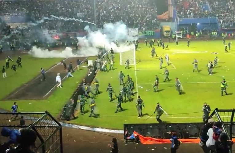 Indonesia: 32 Children Die In Football Stadium Stampede