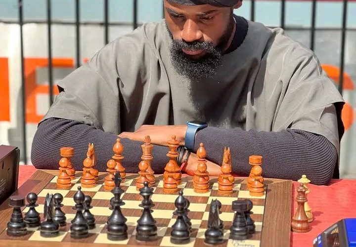 Guinness World Record: 16 Hours In, Nigerian Tunde Remains Unbeaten In Chess Marathon