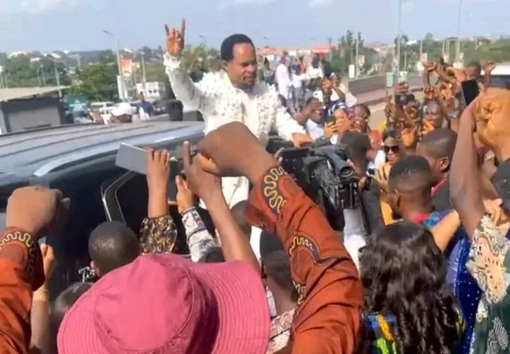 PHOTOS: Odumeje Receives Tumultuous Welcome from UK, Sets to Release Another Power