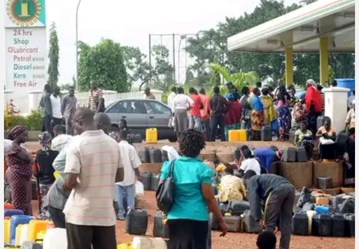 Obafemi Awolowo University Students Threaten Protest Over Fuel Crisis